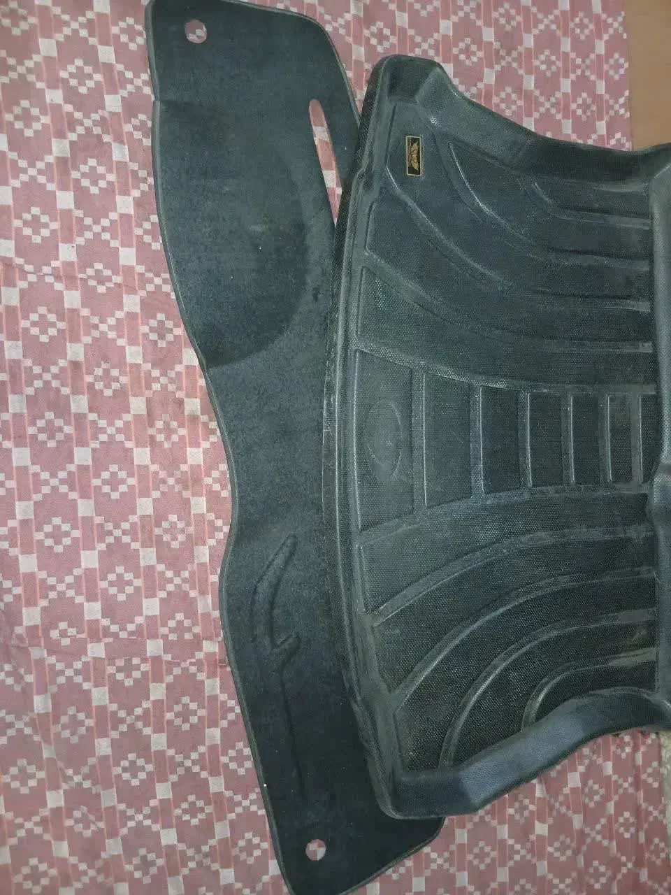 لاستیک|موکت|بروجرد, |دیوار