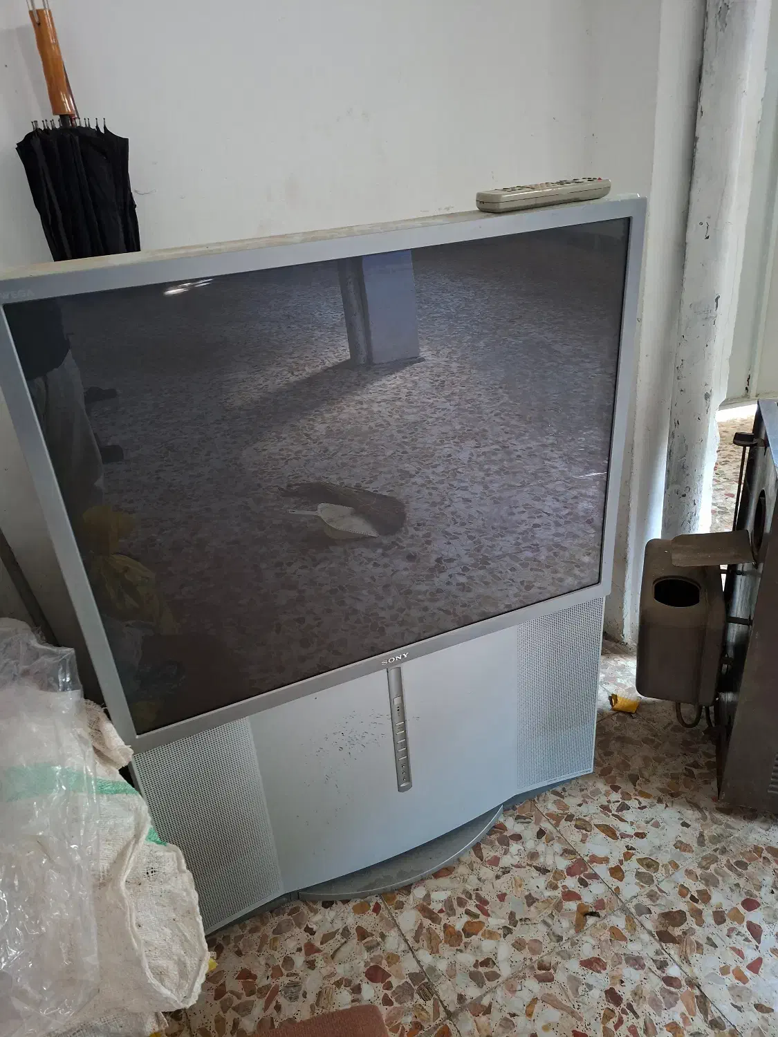 تلویزیون سونی اصل|تلویزیون و پروژکتور|آمل, |دیوار