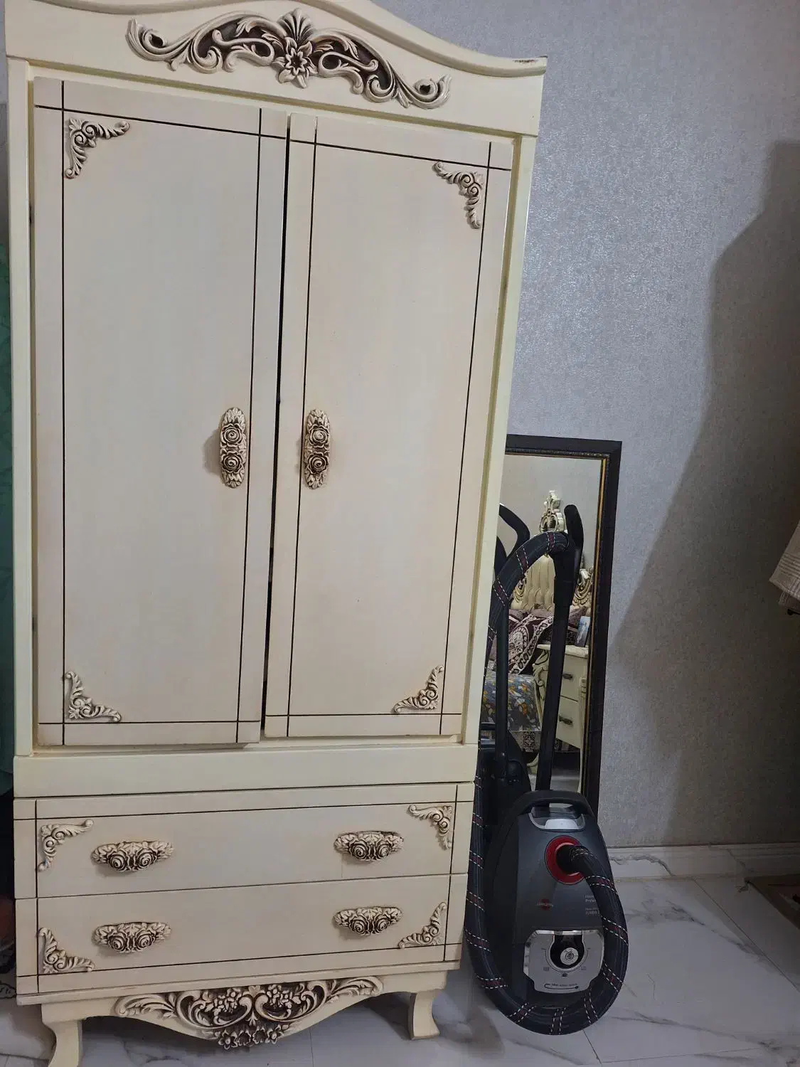 کمد لباس ومیزآرایش|جاکفشی، کمد، دراور|بجنورد, |دیوار