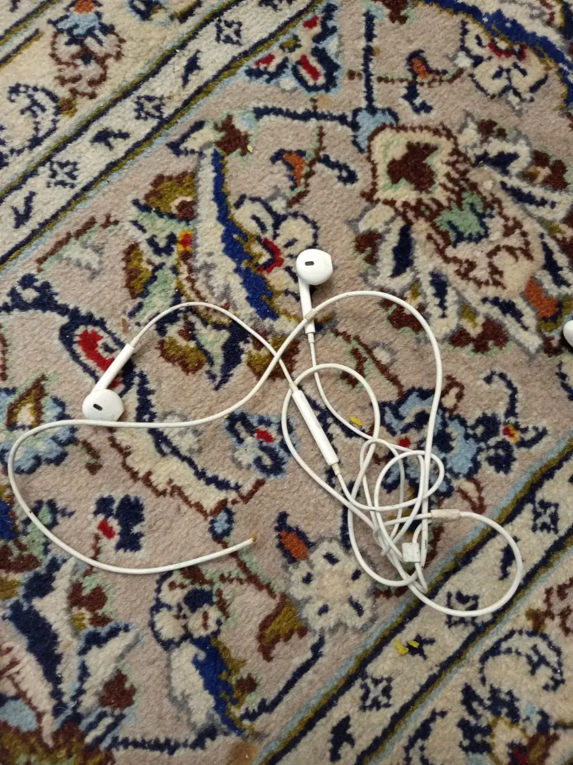 ۲هنذفری لایتینگ اپل اورج در حد آک و یکی تعمیرلازم|لوازم جانبی موبایل و تبلت|تهران, علم و صنعت|دیوار