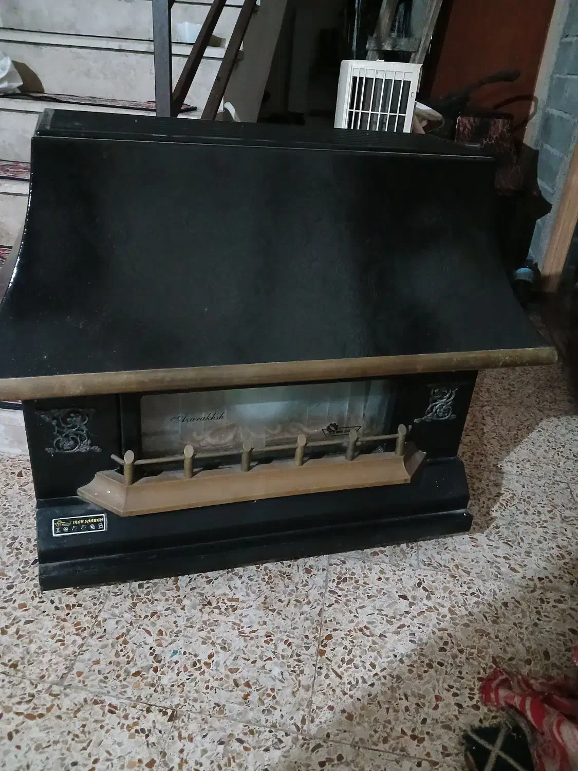 بخاری شومینه ای|بخاری، هیتر، شومینه|رودبنه, |دیوار