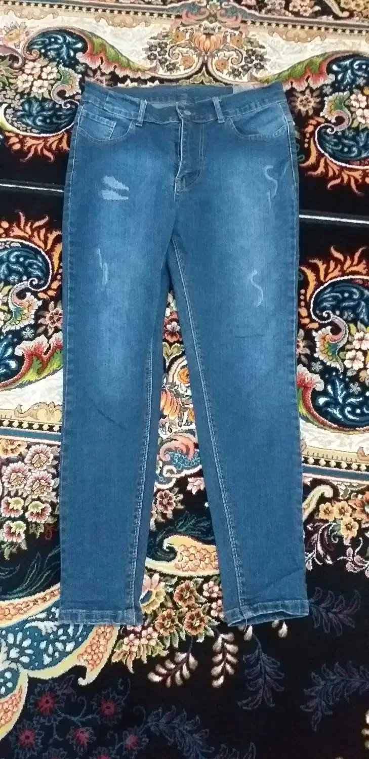 لباس|لباس|نسیم‌شهر, |دیوار