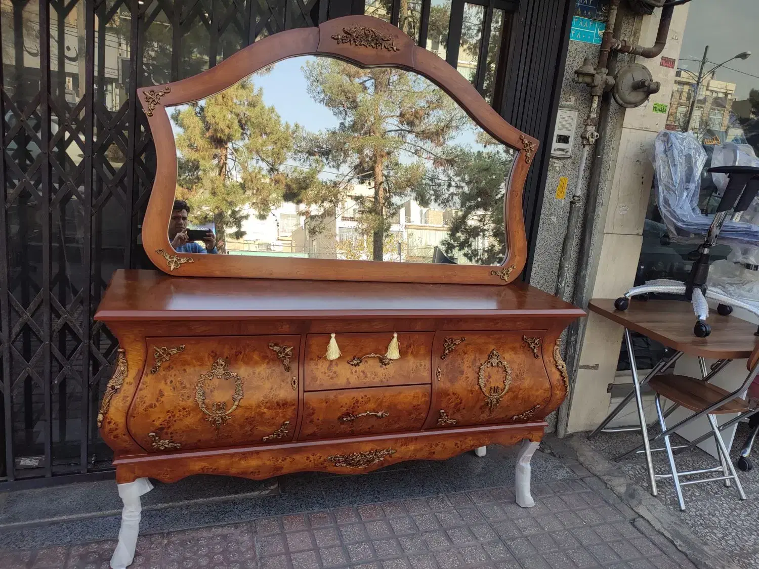 آینه و کنسول میزتلوزیون مازول معرق کدb76|بوفه، ویترین، کنسول|تهران, علم و صنعت|دیوار