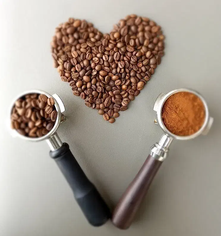 استخدام باریستا و نیروی کافه|استخدام خدمات فروشگاه و رستوران|هشتگرد, مدرس|دیوار