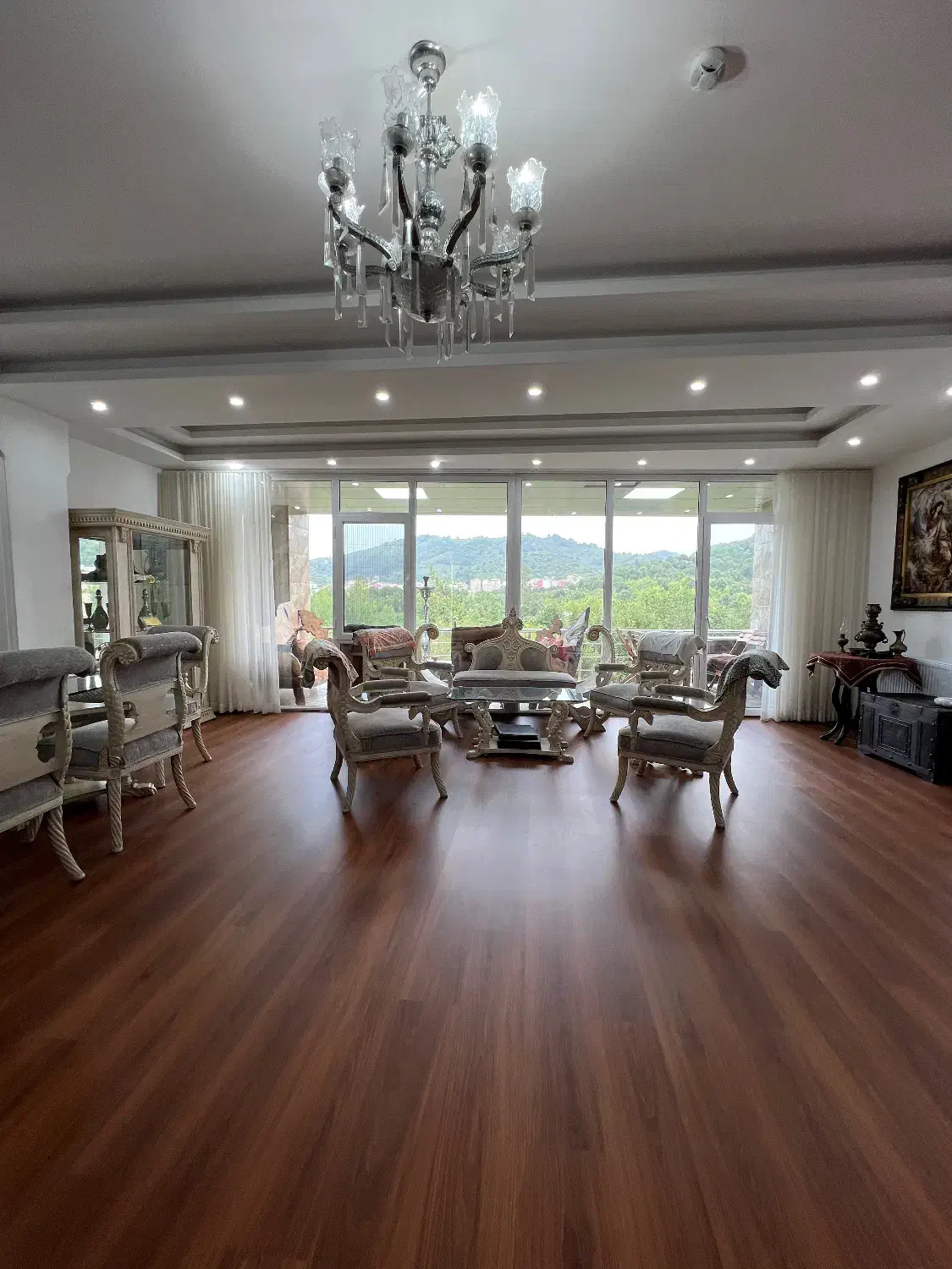 ۱۶۰ متر با زیباترین چشمانداز / تراس قابل چیدمان|فروش آپارتمان|لاهیجان, شیخ زاهد|دیوار