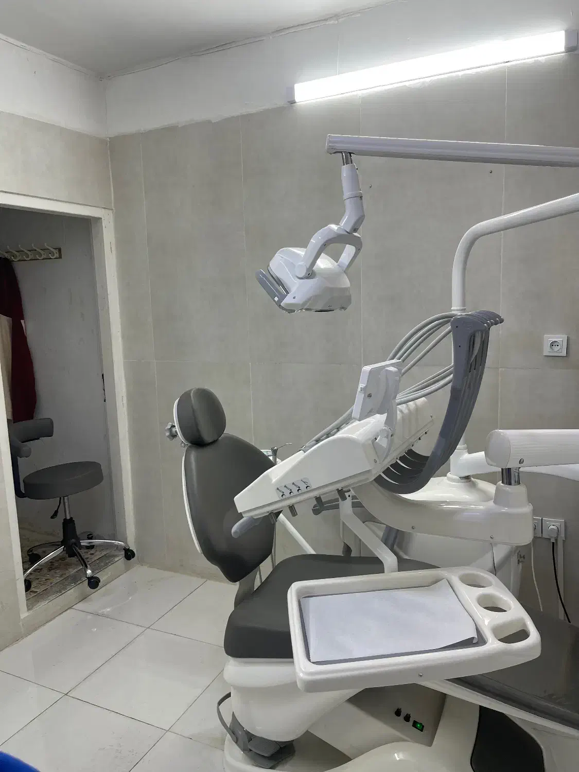 دندانپزشکی و دندانسازی|خدمات آرایشگری و زیبایی|شیراز, بازار|دیوار