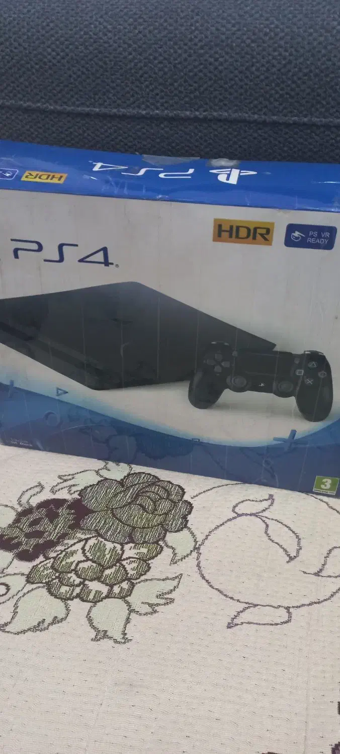 ps4اسلیم ۱ترا اکانتی سالم بهمراه جعبه ومتعلقات|کنسول، بازی ویدئویی و آنلاین|خشکبیجار, |دیوار