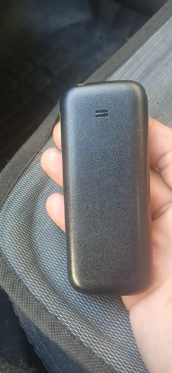 گوشی سامسونگ ساده دوسیم ومموری خور|موبایل|دوگنبدان, |دیوار