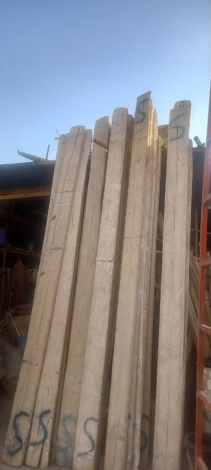 فروش تعدادی الوار|مصالح و تجهیزات ساختمان|شیراز, شهرک مهدیه|دیوار