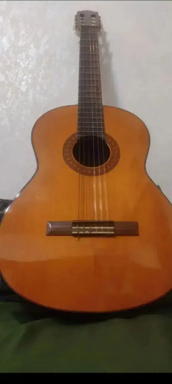 گیتار مدل C70 اصل|گیتار، بیس، امپلیفایر|مشهد, رضاشهر|دیوار