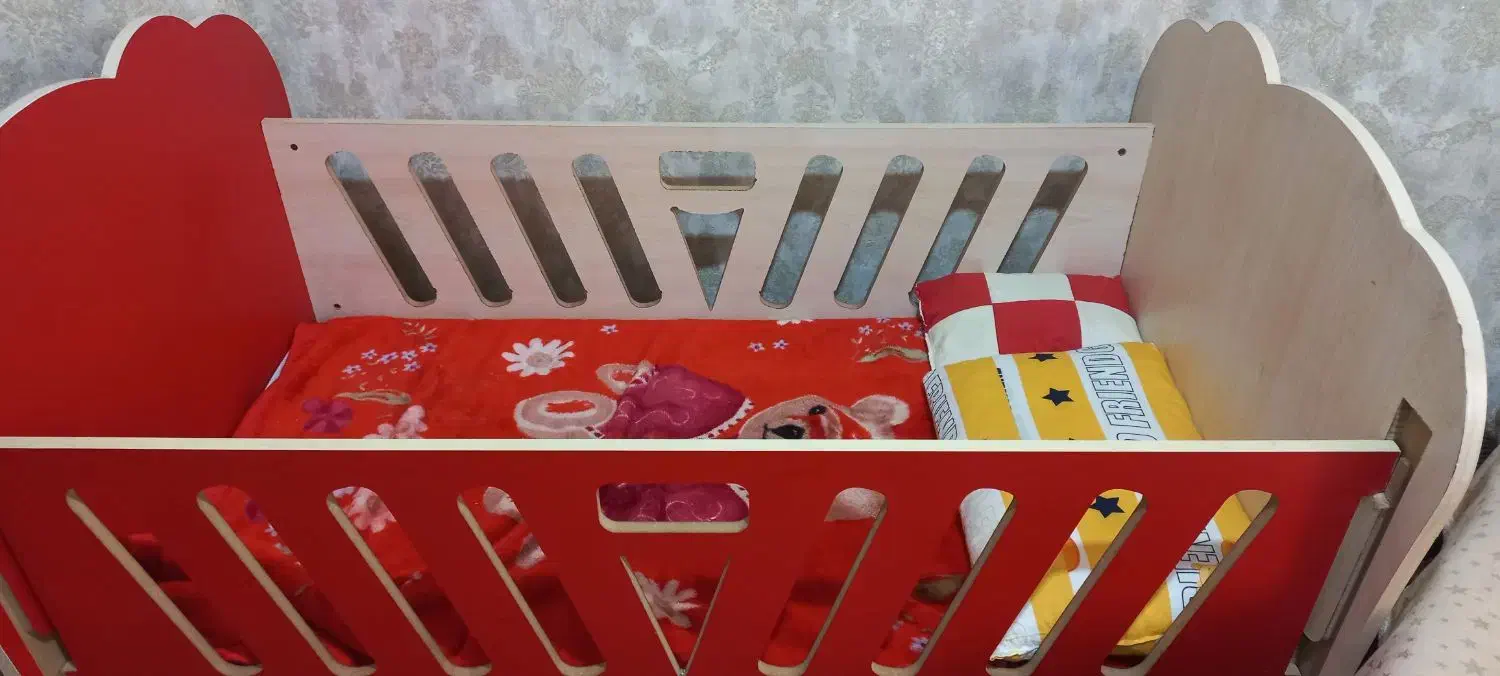 تخت|تخت و صندلی بچه|تبریز, |دیوار