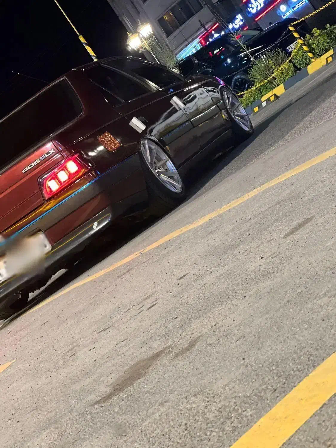 405 مدل 83 عنابی|خودرو سواری و وانت|تبریز, |دیوار