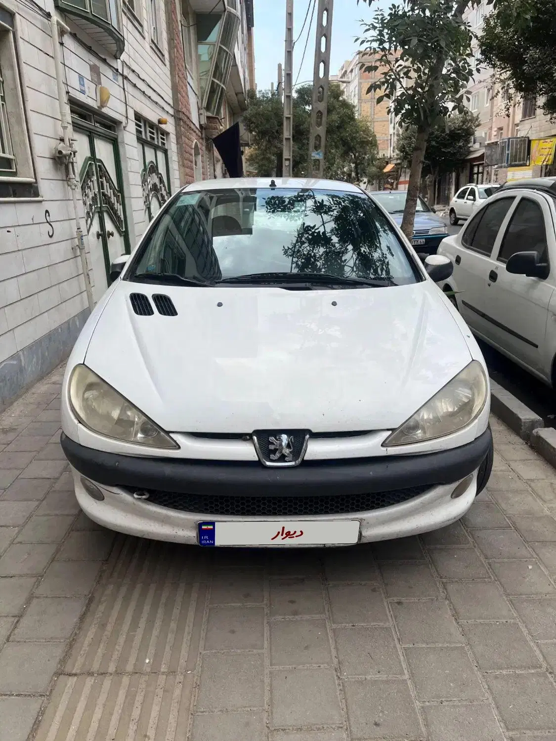 پژو ۲۰۶ تیپ ۲ مدل ۹۶|خودرو سواری و وانت|تهران, نازیآباد|دیوار