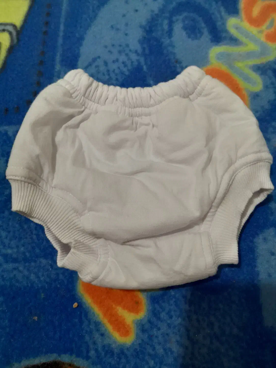 لباس بچه گانه|لباس|رشت, امین الضرب|دیوار