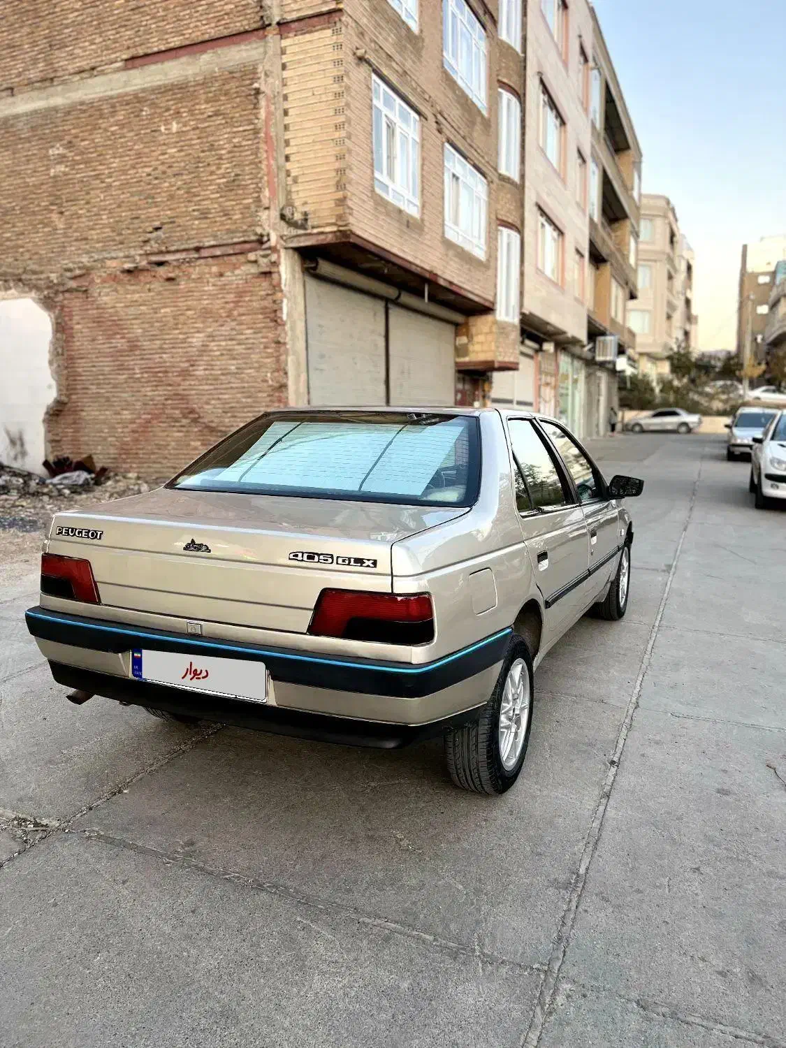 پژو 405بژ نقره ای درجه یک|خودرو سواری و وانت|بانه, |دیوار