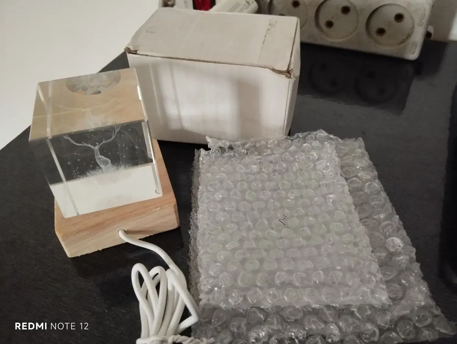 گوی کریستالی|ریسه و چراغ تزئینی|سنندج, |دیوار