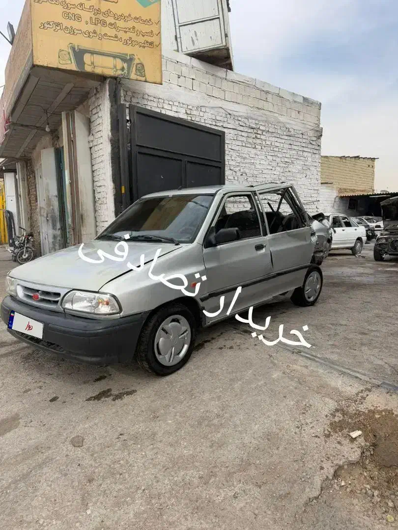 معاوضه با خودرو تصادفی|خودرو سواری و وانت|شیراز, محمدیه|دیوار