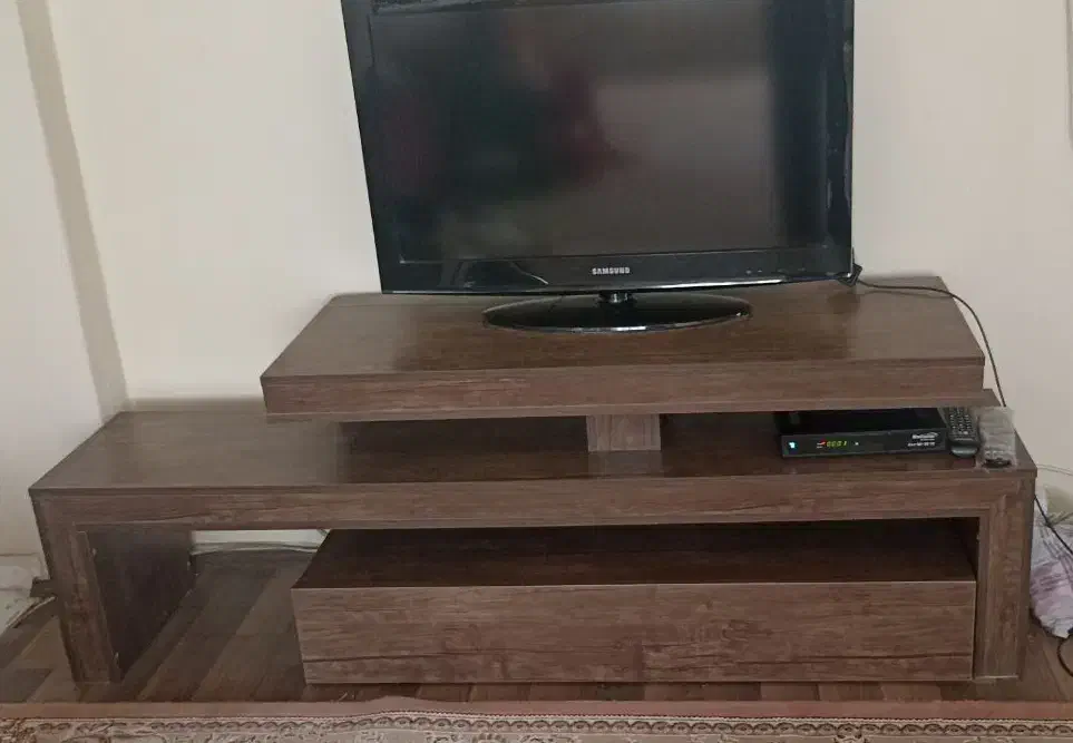 تلویزیون ال سی دی سامسونگ ۳۲ سالم|تلویزیون و پروژکتور|کرج, گلشهر|دیوار