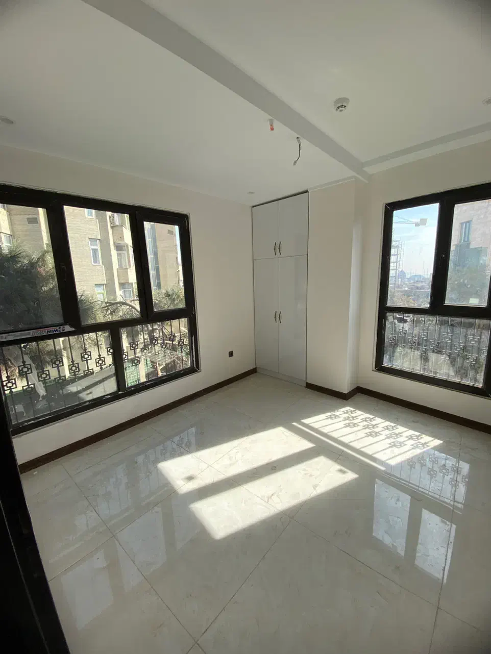 فرجام غربی / نوساز / ۱۲۳ متر / ۲ پارکینگ / ۲ خواب|فروش آپارتمان|تهران, علم و صنعت|دیوار