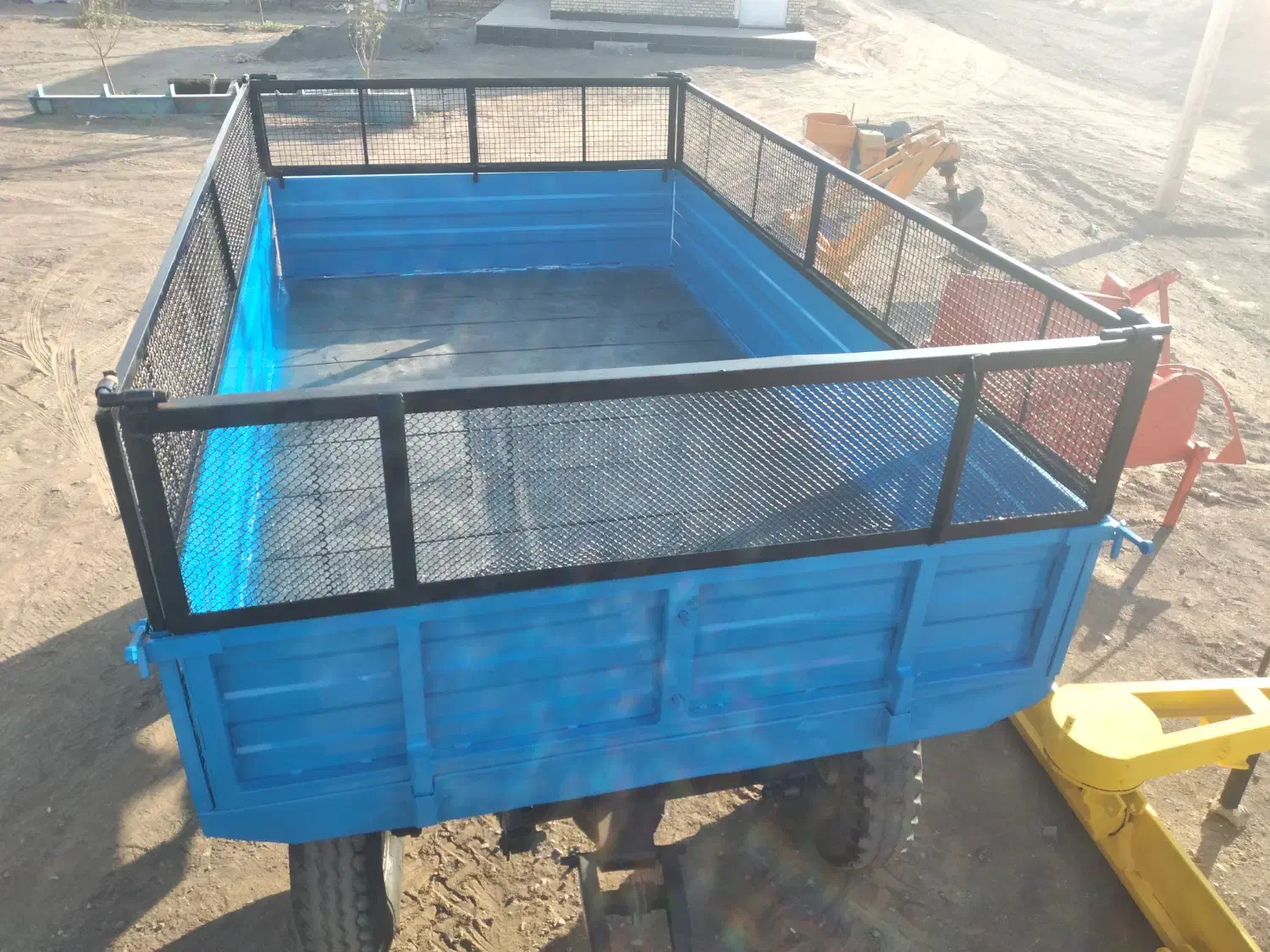 تریلی رومانی|قطعات یدکی و لوازم جانبی|عطاملک, |دیوار