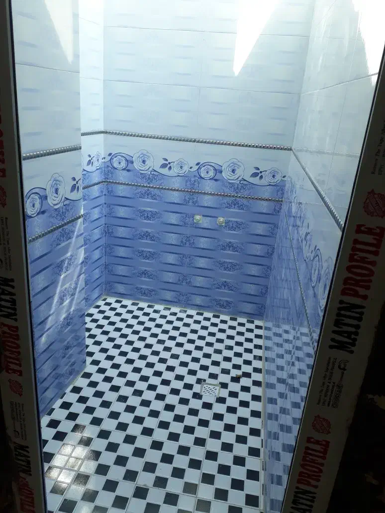 کاشی وسرامیک کاشیکاری بنای کاشی کارتخصصی کلی وجزئی|خدمات پیشه و مهارت|دورود, |دیوار