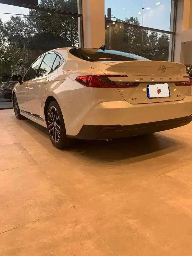 تویوتا کمری فول LE ژاپن ۲۰۲۵|خودرو سواری و وانت|رشت, انصاری|دیوار