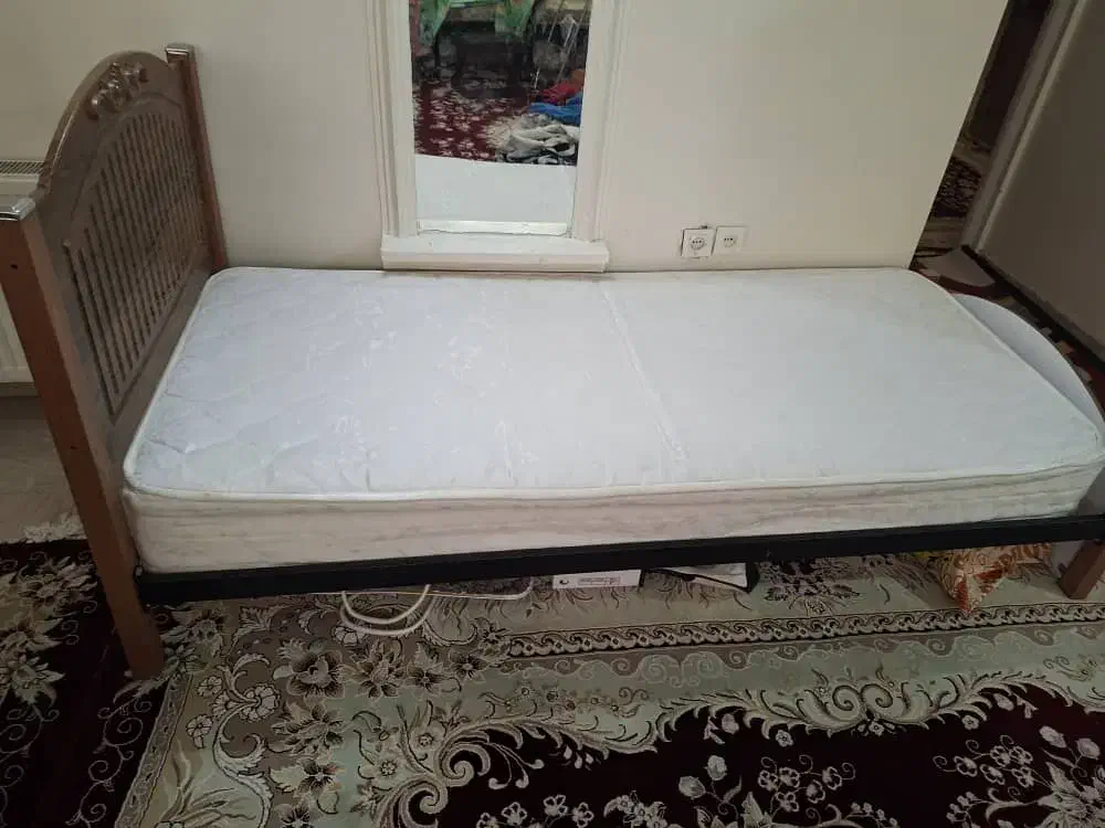 تختخواب یکنفره و ....|مبلمان خانگی و میز عسلی|ری, دولت‌آباد|دیوار