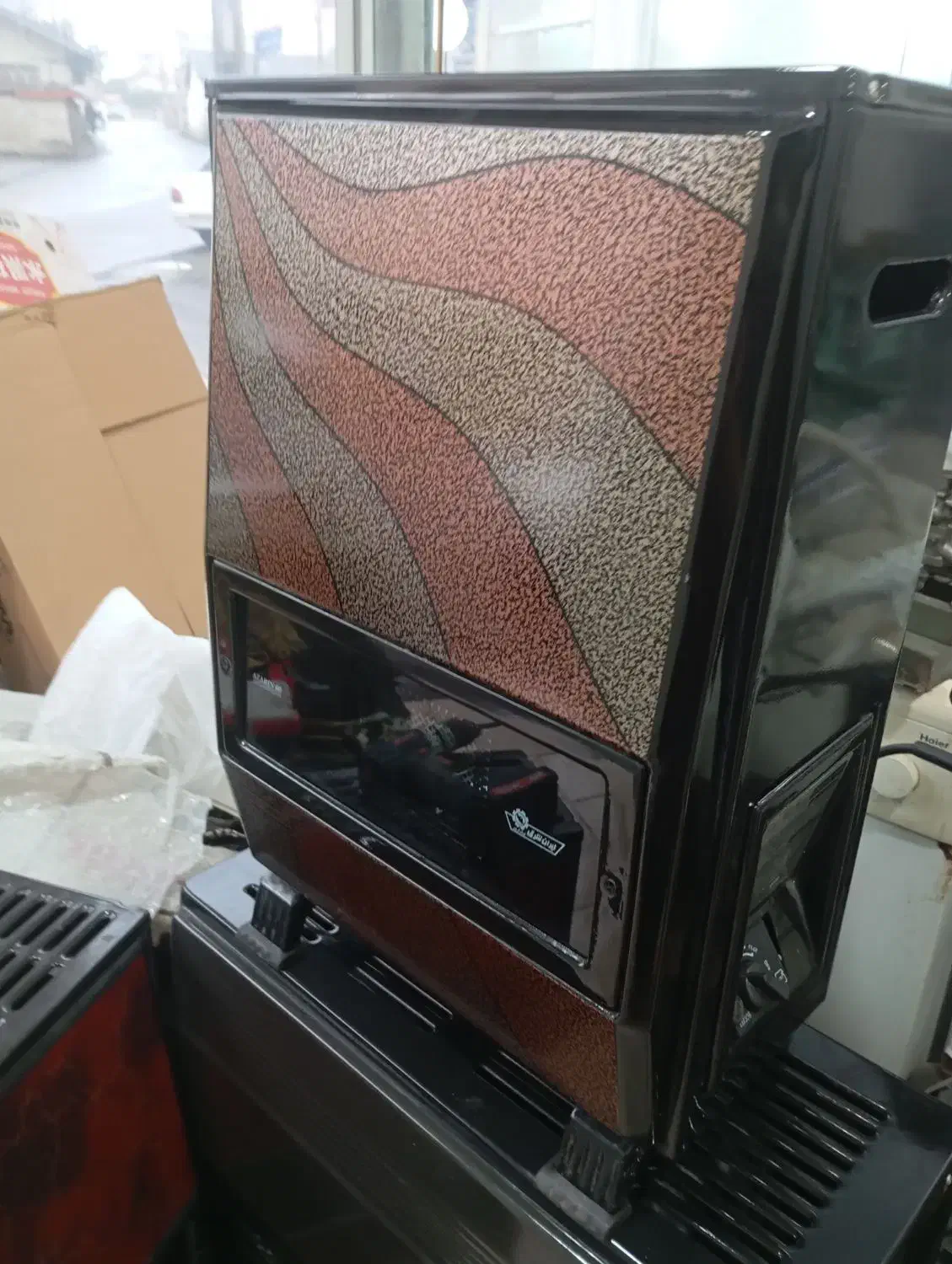 بخاری 6000 ایرانشرق نو|بخاری، هیتر، شومینه|لاهیجان, کوی استادان|دیوار