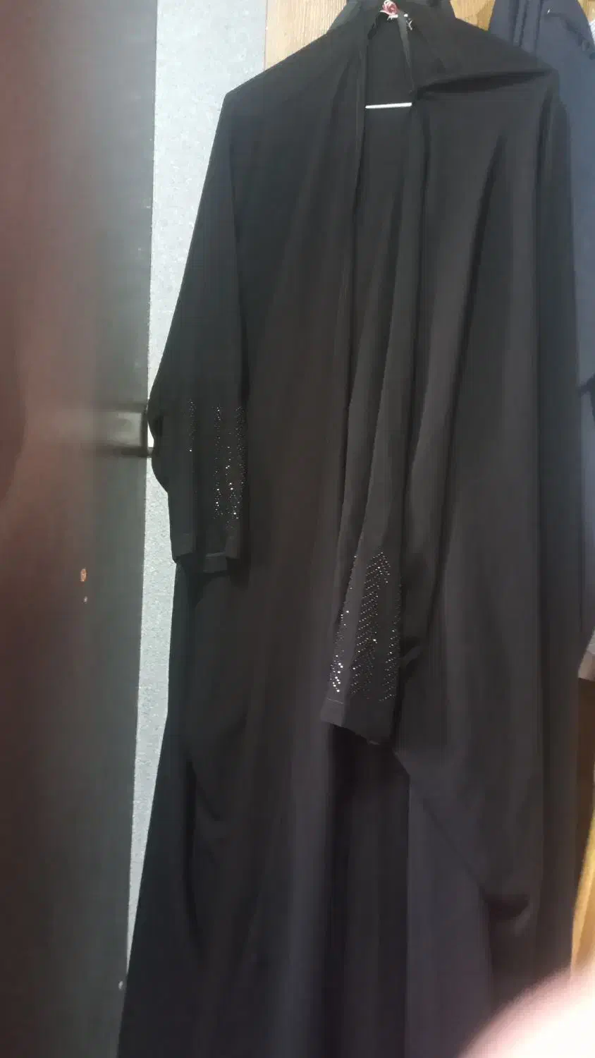 چادر مشکی دوخته شده|لباس|رشت, نیروی دریایی|دیوار