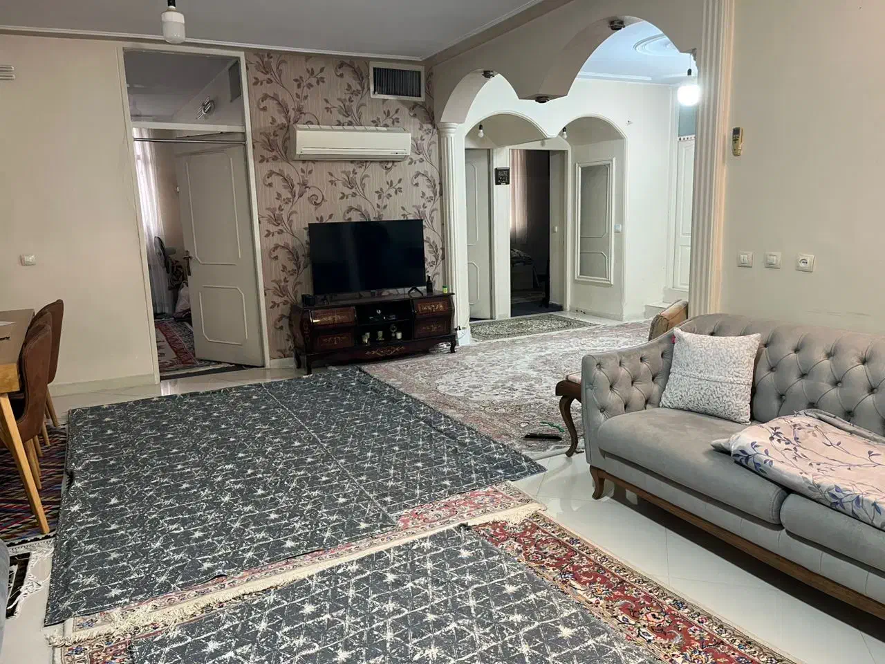 ۱۳۸متر تک واحدی پارکینگ انباری بسیار تمیز