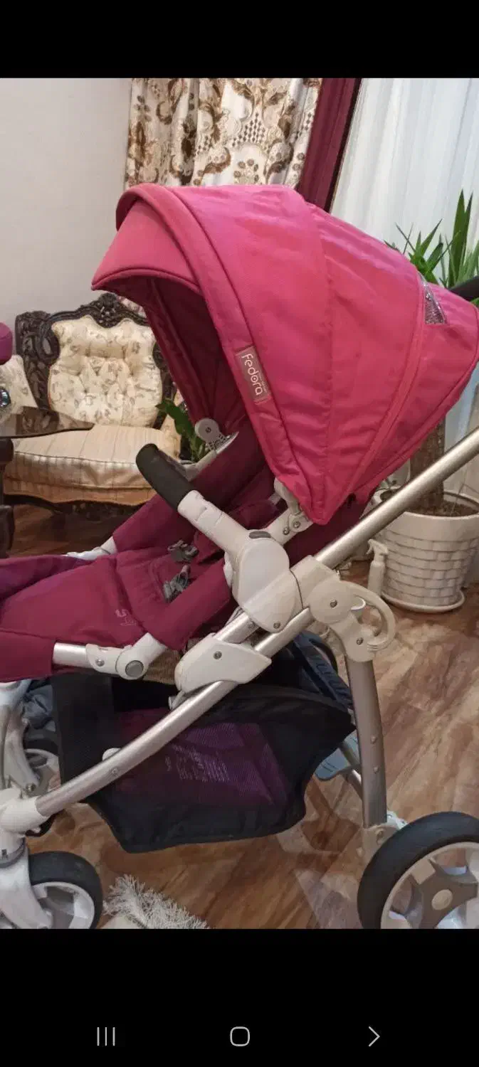 کالسکه وکریر کاملا نو وسالم|کالسکه و لوازم جانبی|اصفهان, سپاهان‌شهر|دیوار