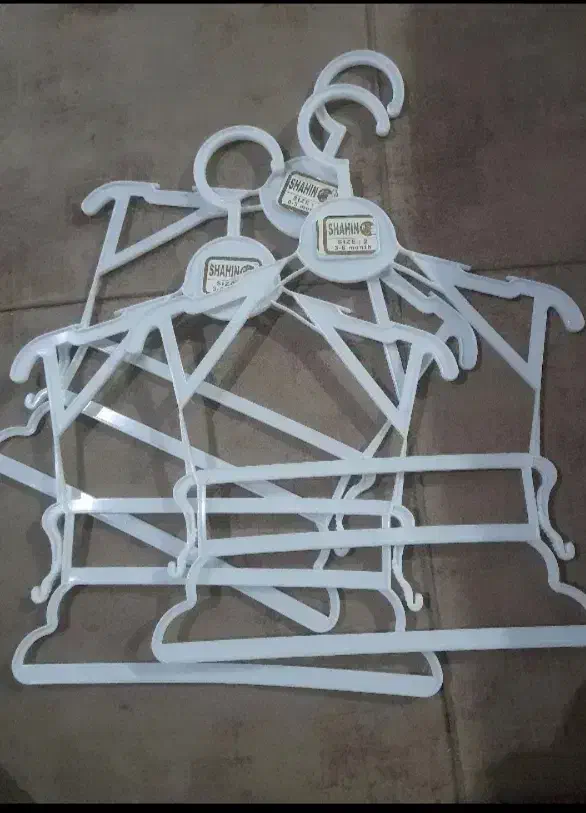 چوب لباسی|حراج|اردکان, |دیوار