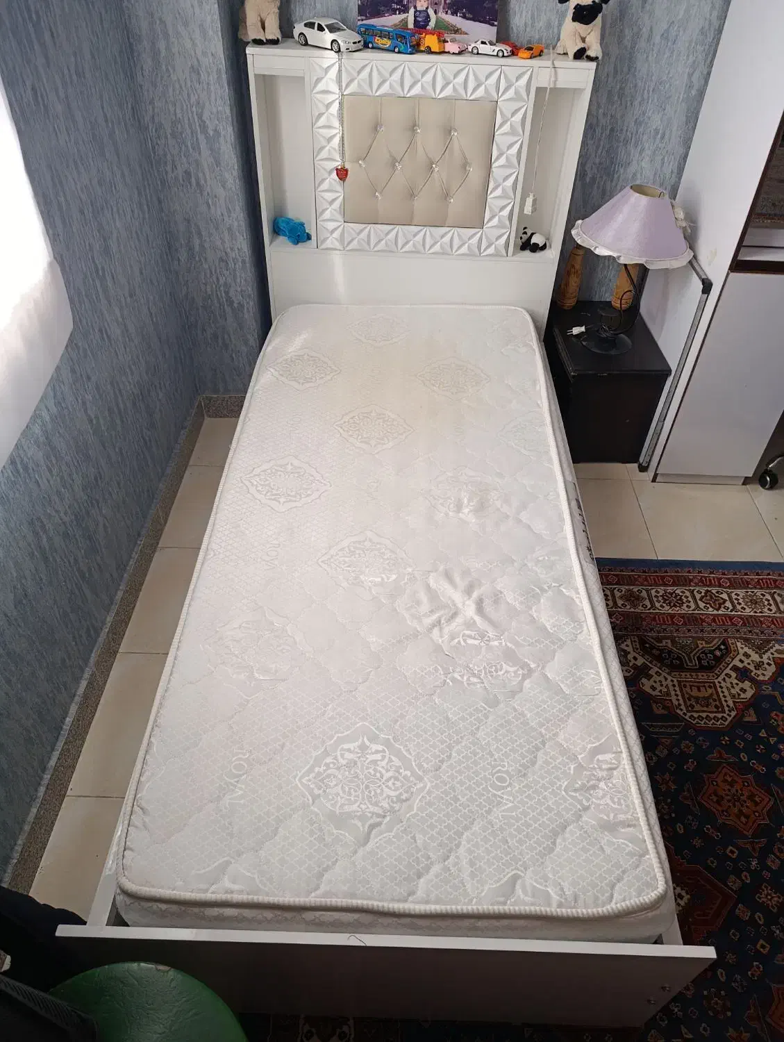 تخت وتشک|تخت و سرویس خواب|محمدیه-قزوین, |دیوار