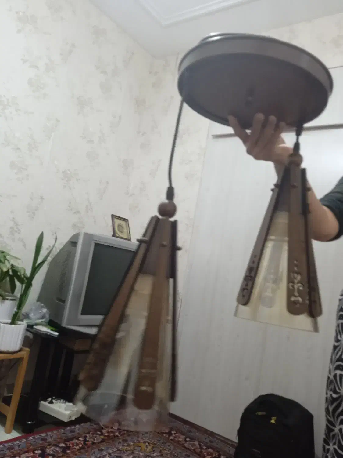 سلام لوستر آشپزخونه با قیمت مناسب|لوستر و چراغ آویز|همدان, |دیوار