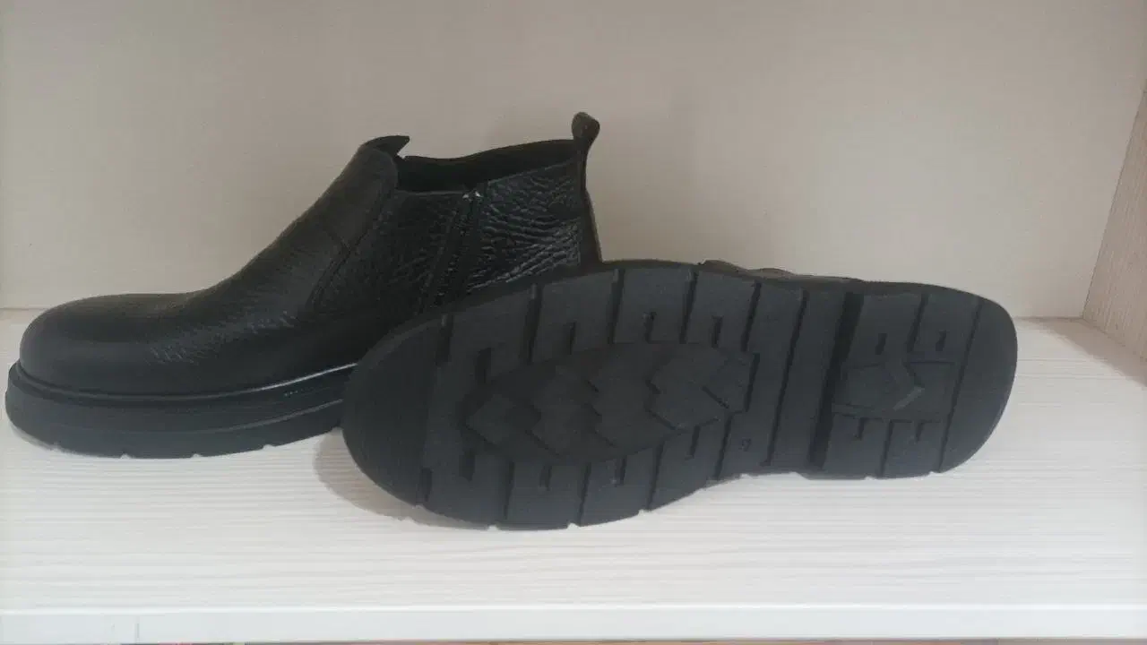 نیم بوت چرم گاوی مردانه مناسب سایز۴۲/۴۳|کیف، کفش، کمربند|ایلام, |دیوار