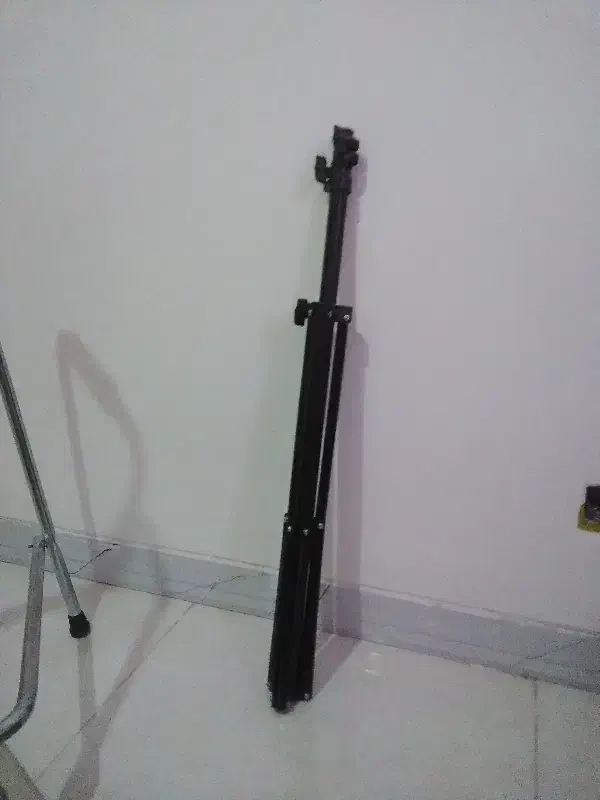 ۳پایه دوربین|دوربین عکاسی و فیلمبرداری|همدان, |دیوار