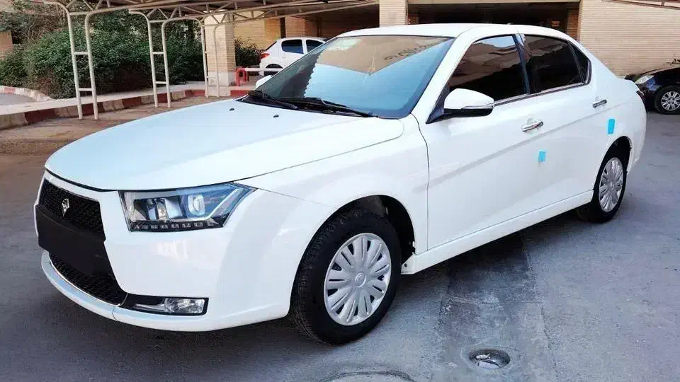 دنا بورسی|خودرو سواری و وانت|ملایر, |دیوار