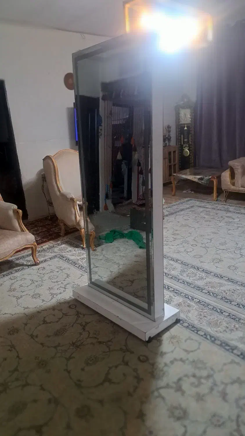 اینه چراغدار قدی|آینه|اصفهان, میرعماد|دیوار