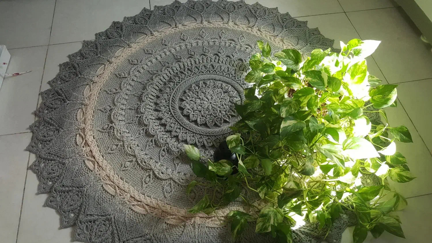 فرشینه و دیوارکوب و رومیزی قلاب بافی|فرش|مشهد, حجاب (شهرک غرب)|دیوار