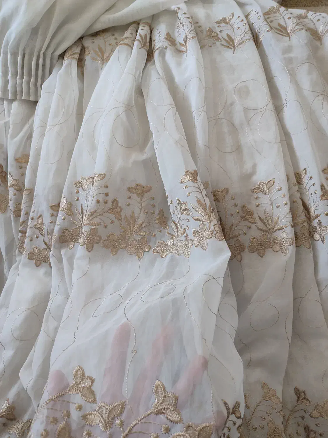 پرده سالم و تمیز|پرده، رانر، رومیزی|سبزوار, شرق کال عیدگاه|دیوار