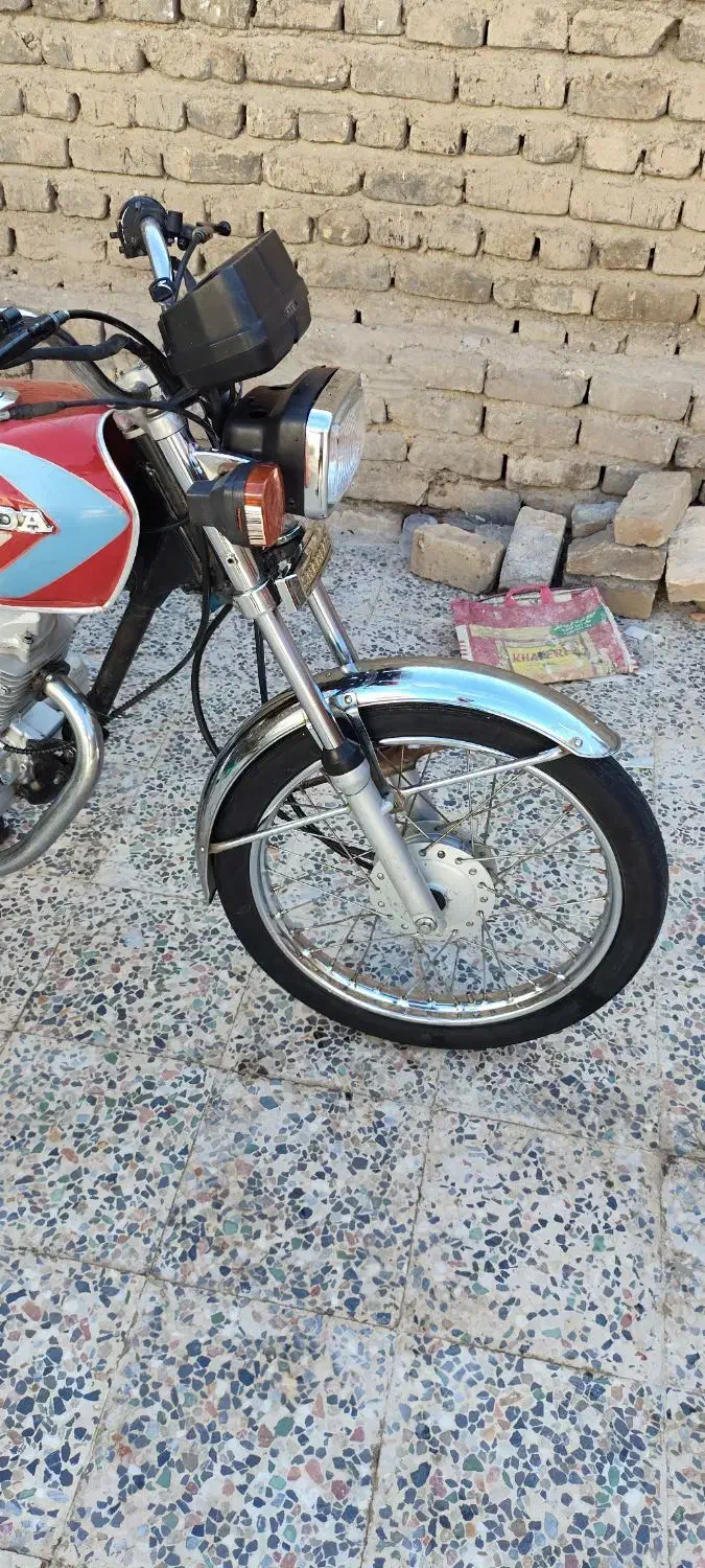 موتورسیکلت ۱۲۵|موتورسیکلت|خرم‌آباد, |دیوار