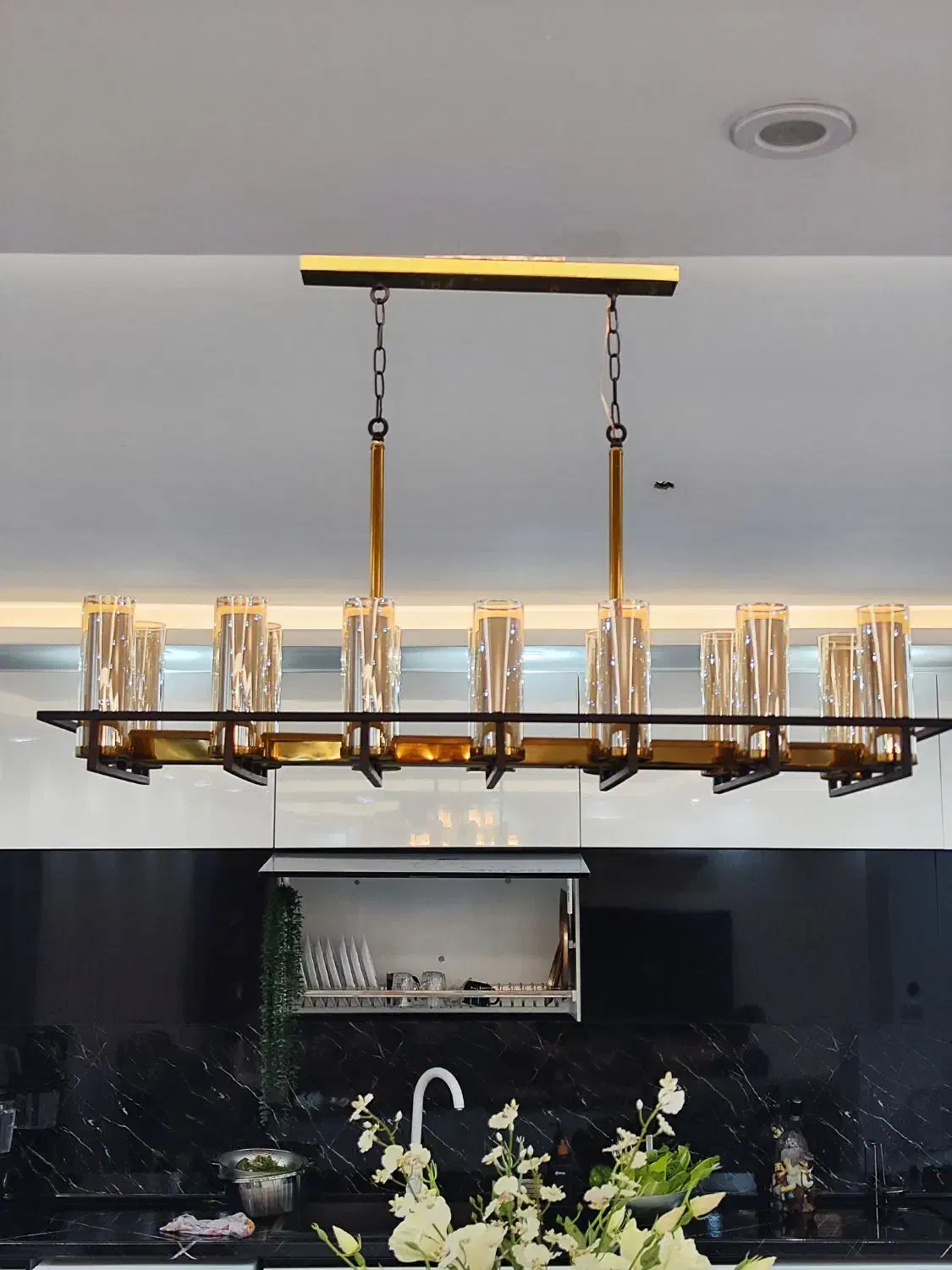 سه عدد لوستر کلاسیک مشکی طلایی|لوستر و چراغ آویز|لنگرود, |دیوار