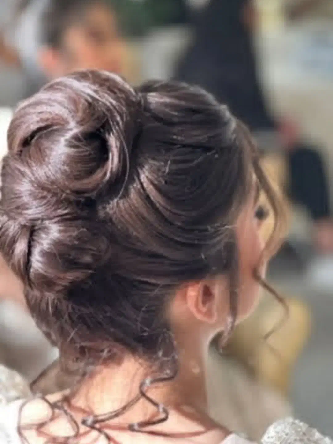 اجاره ی صندلی برای میکاپ کار و شنیون کار|خدمات آرایشگری و زیبایی|صدرا-فارس, فاز ۱|دیوار