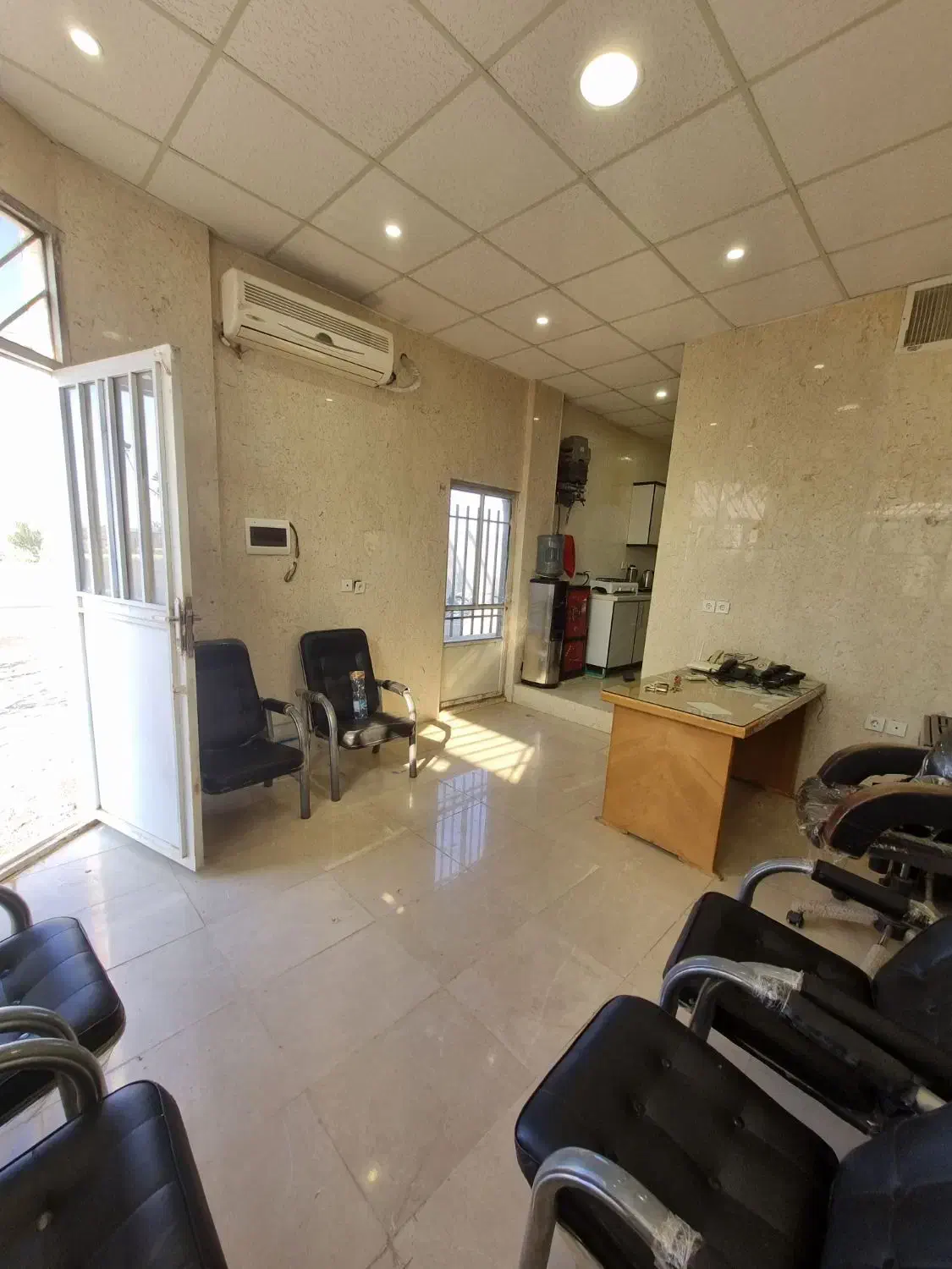 ۳۰۰متر/اجاره/شهرک صنوف|اجارهٔ دفتر صنعتی، کشاورزی، تجاری|قم, بلوار امین و ساحلی|دیوار