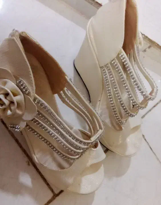 کفش مجلسی‌ نو و بسیار شیک|کیف، کفش، کمربند|محمدیه-قزوین, |دیوار