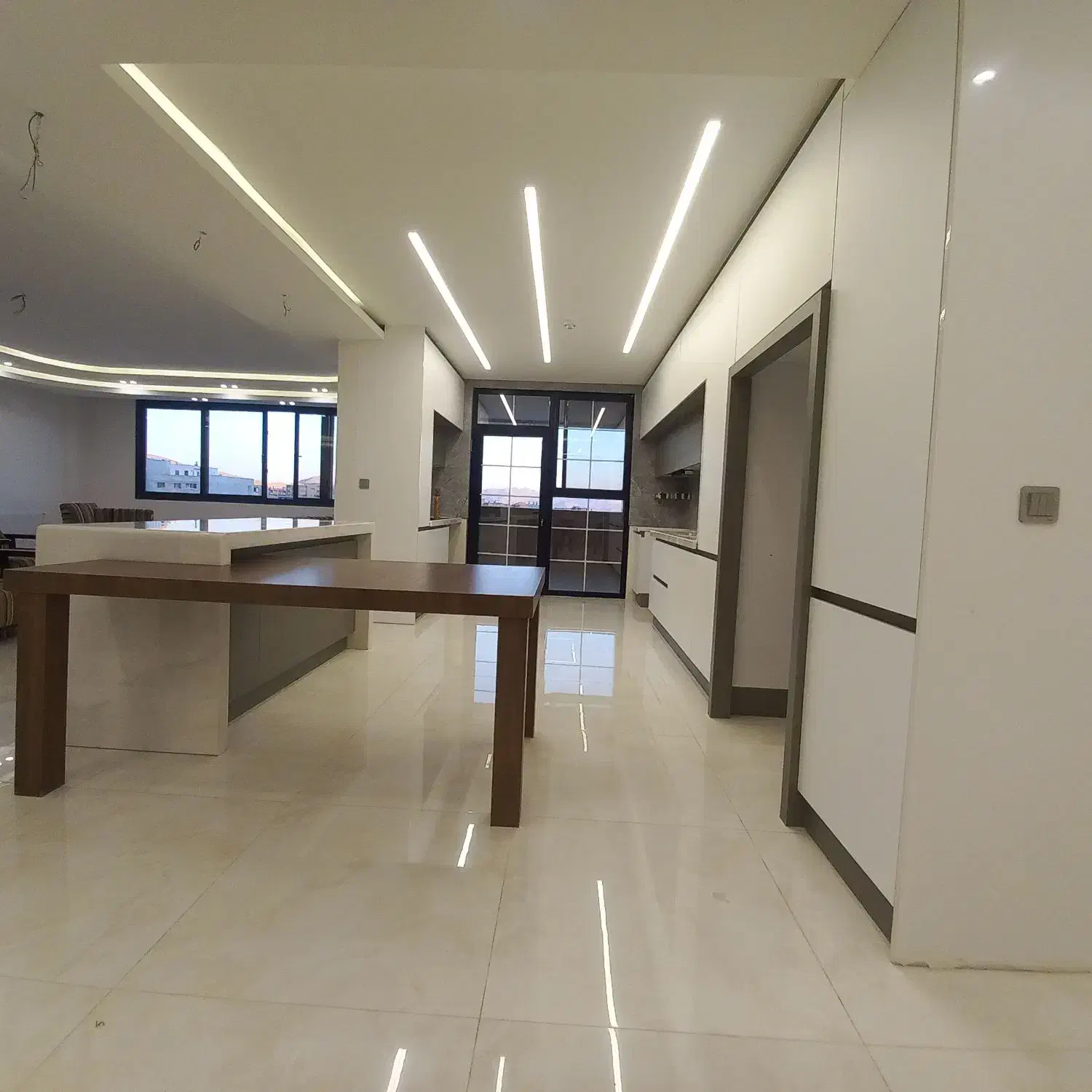 کابینت وکمد دیواری ودرب اتاق و ورودی ودکوراسیون|مصالح و تجهیزات ساختمان|اصفهان, ملک‌شهر|دیوار