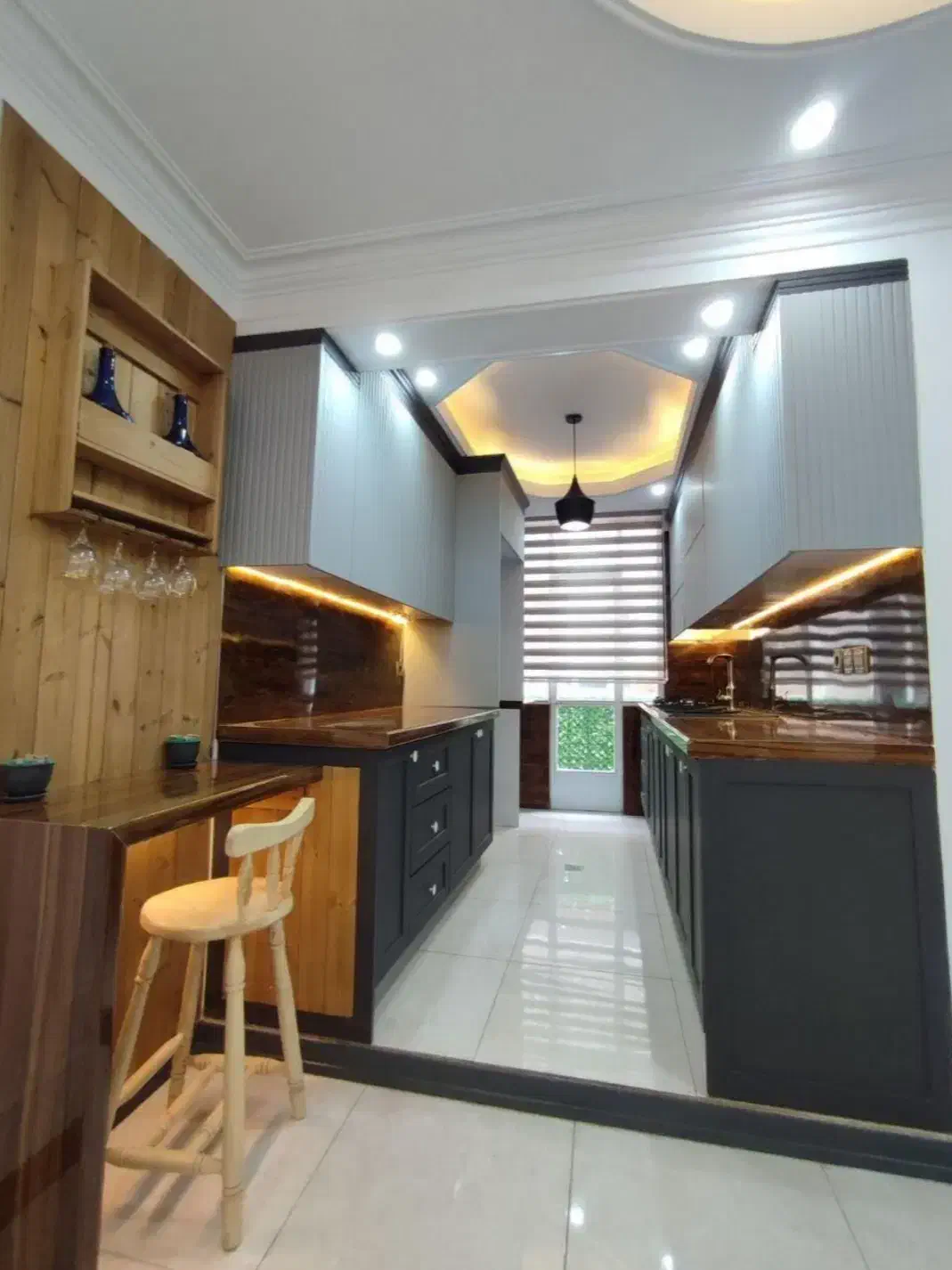 کابینت مدرن و نئوکلاسیک|مصالح و تجهیزات ساختمان|تهران, بهداشت|دیوار