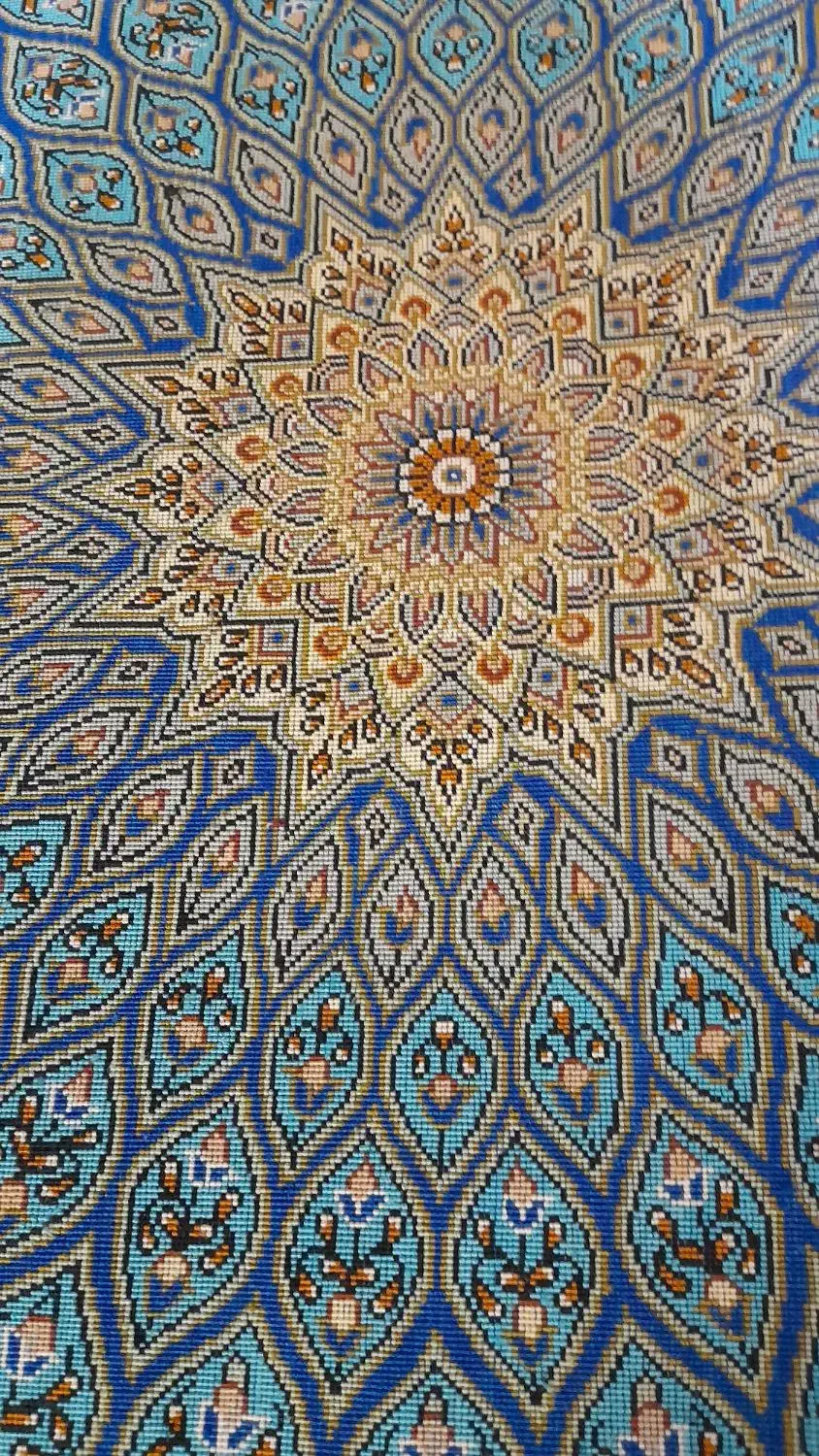 قالی دستبافت|فرش|قم, وادی السلام|دیوار