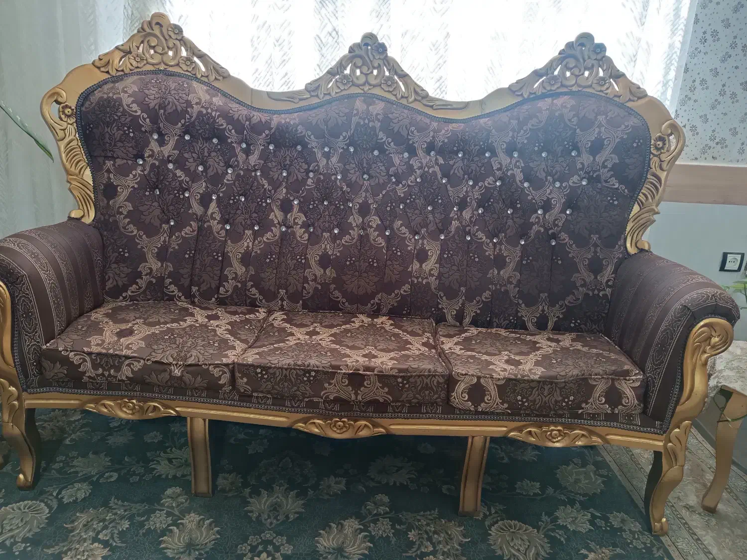 مبلمان سلطنتی|مبلمان خانگی و میز عسلی|اسفراین, |دیوار