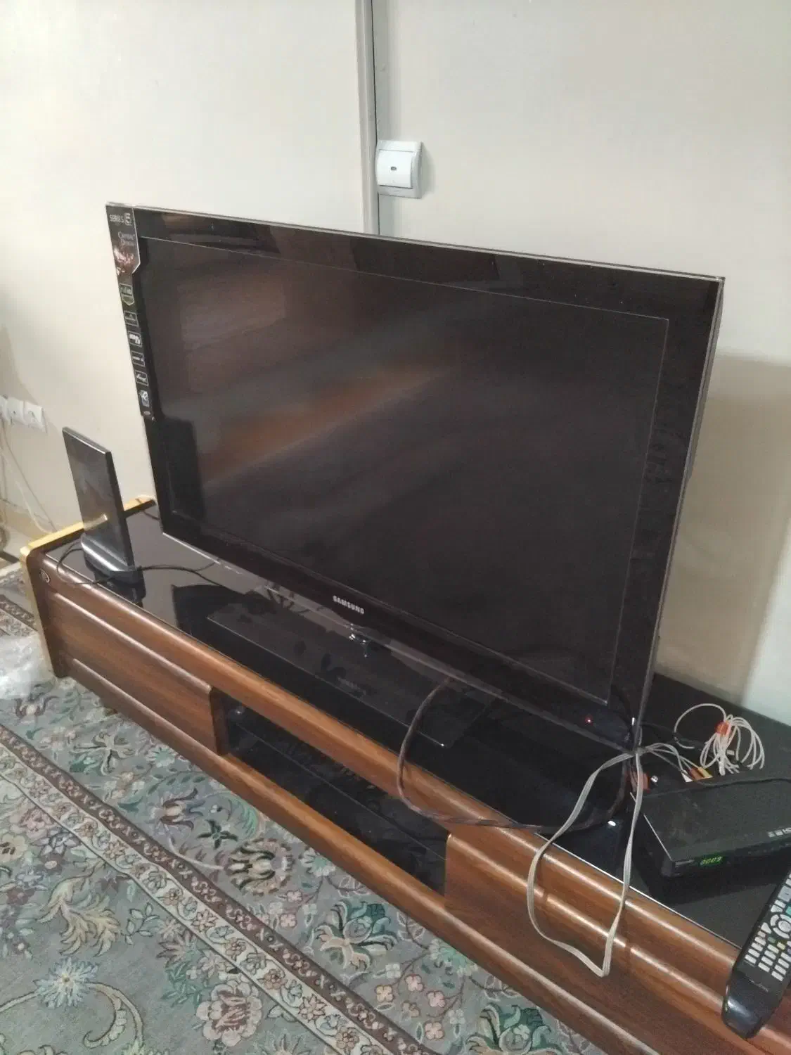 سامسونگ ۴۰ اینچ|تلویزیون و پروژکتور|اسلامشهر, شهرک واوان|دیوار